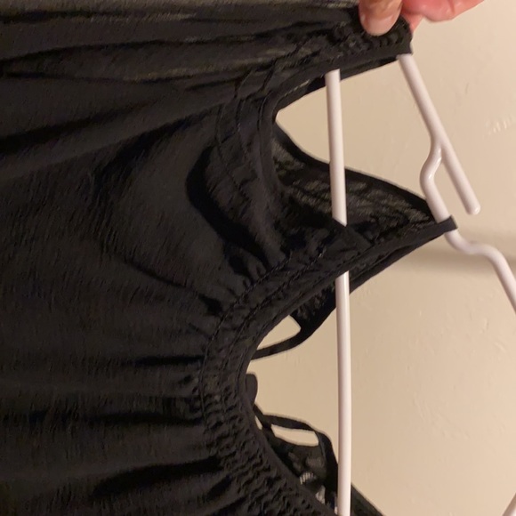 Very Fun sheer Black dropped shoulder tank blouse - Picture 3 of 5